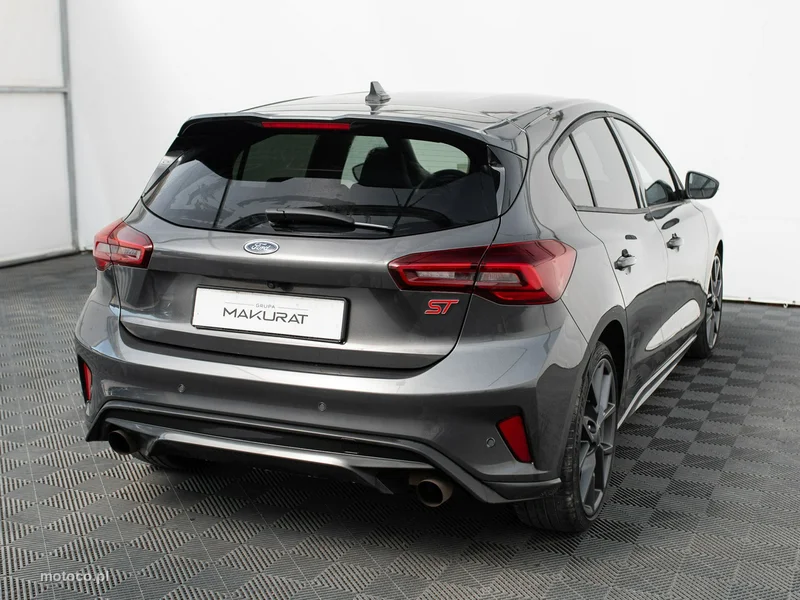 Ford Focus IV 5