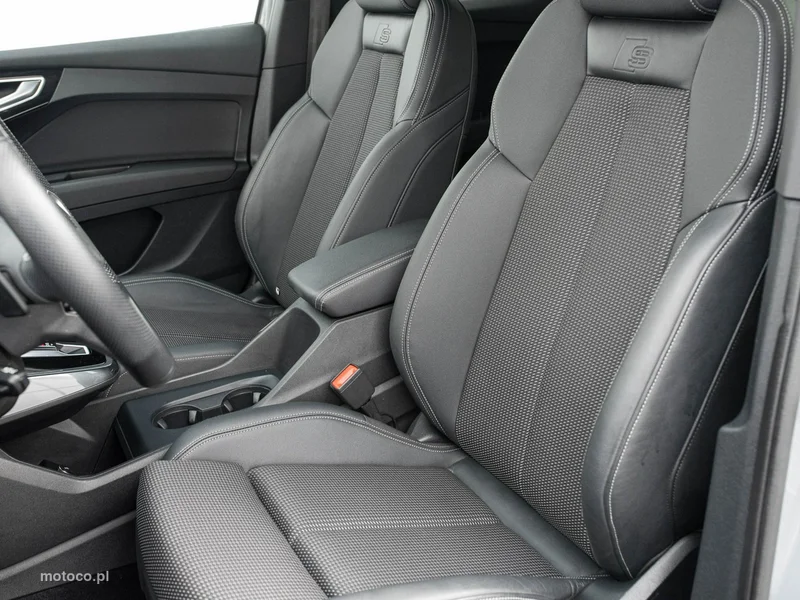 Audi Q4 e-tron 11