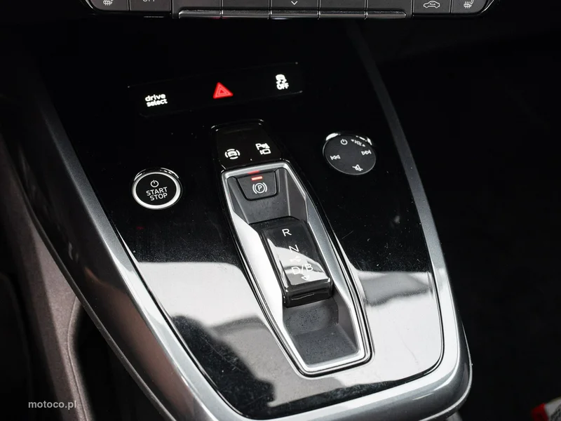 Audi Q4 e-tron 16