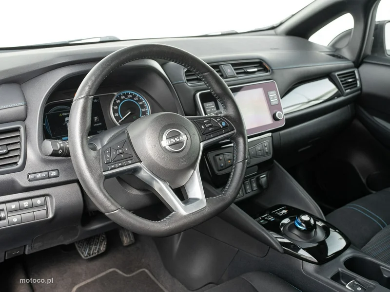 Nissan Leaf 6