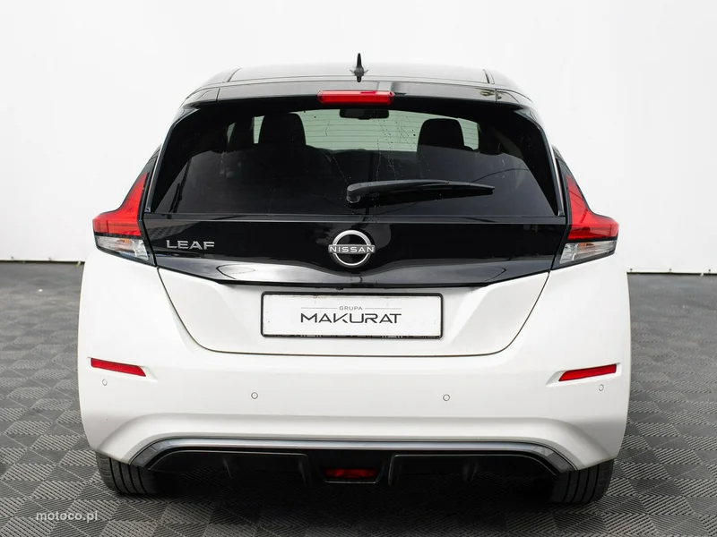 Nissan Leaf 8