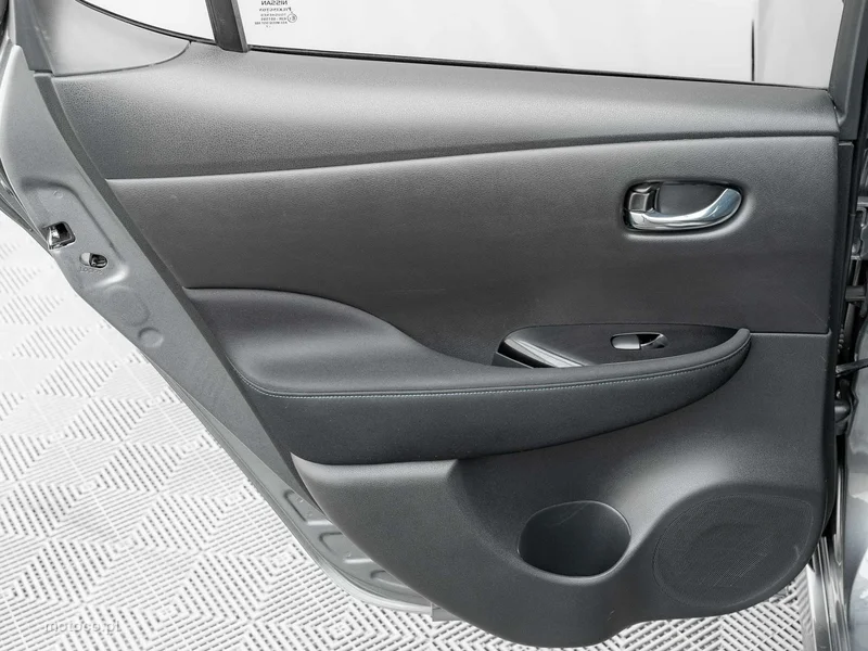 Nissan Leaf 23