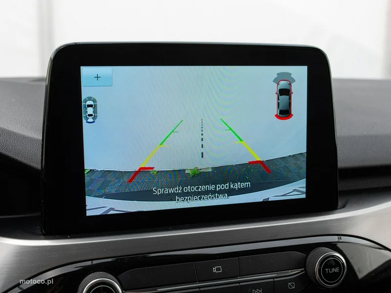 Ford Kuga III 23