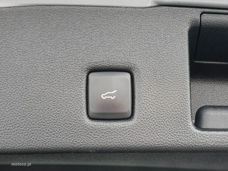 Ford Kuga III 28