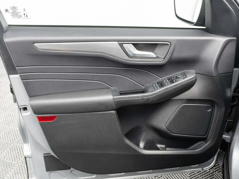 Ford Kuga III 9