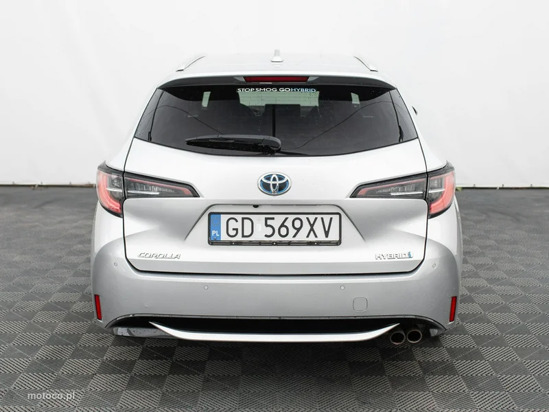Toyota Corolla E210 8