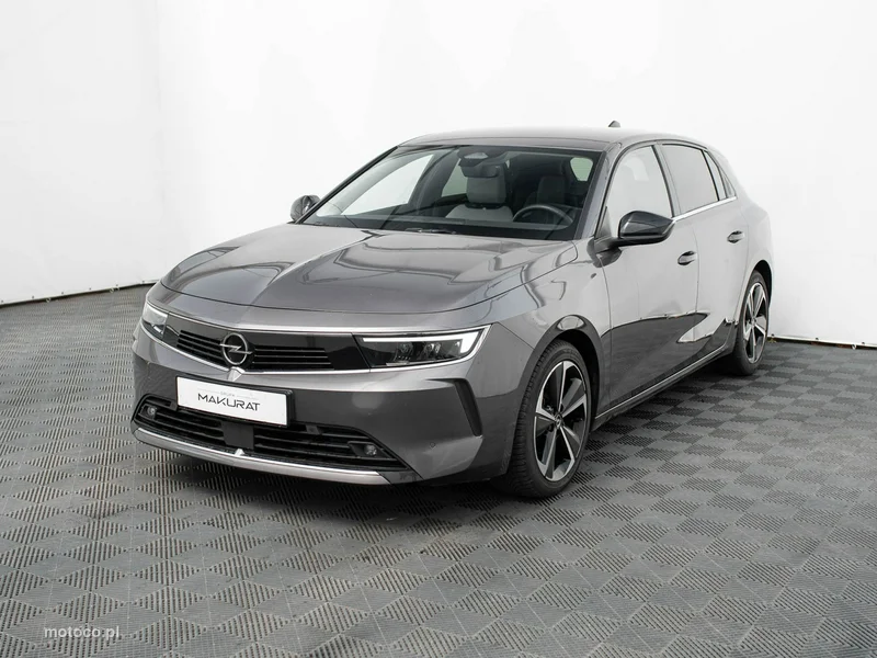 Opel Astra L 2