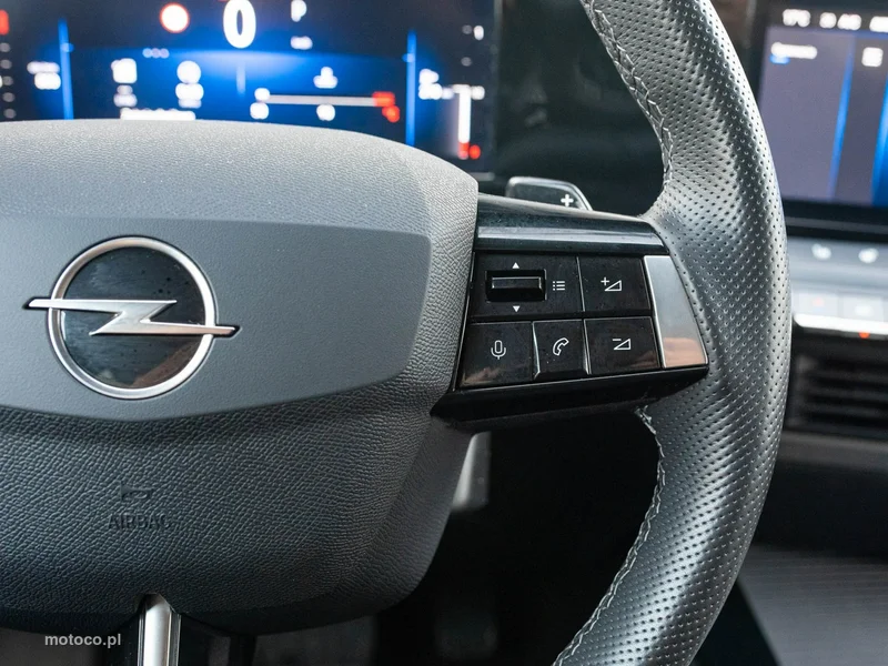Opel Astra L 14