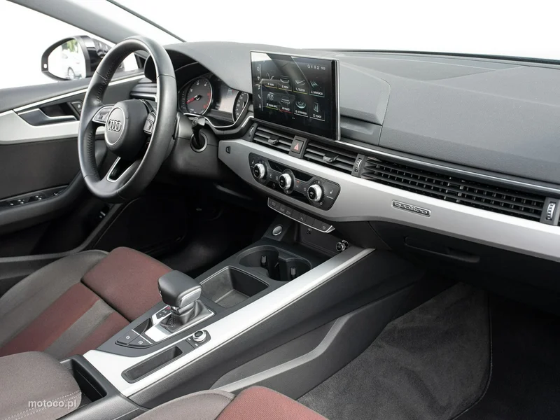 Audi A5 F5 30