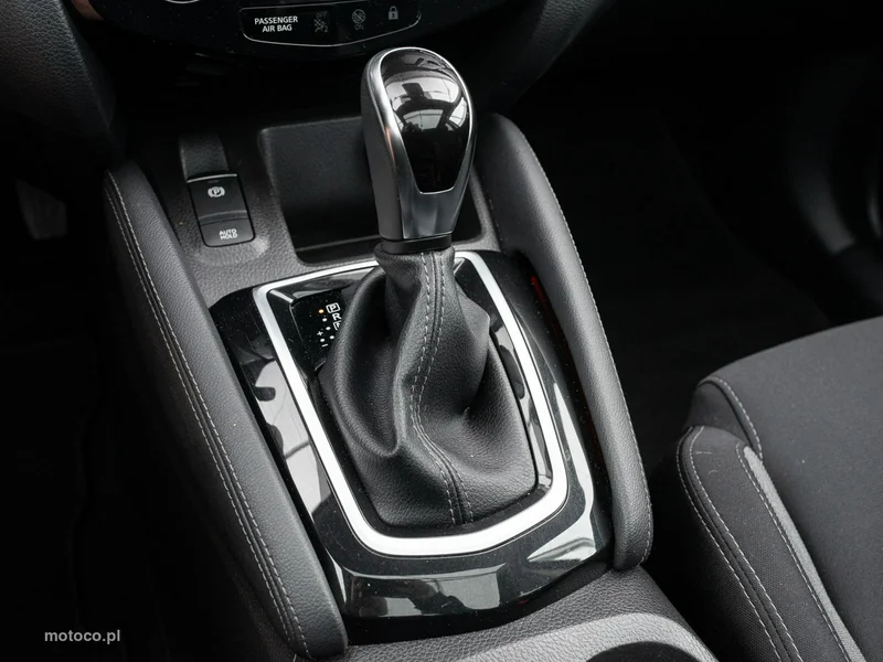 Nissan Qashqai 15