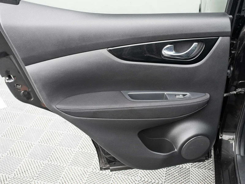 Nissan Qashqai 25