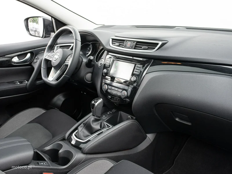 Nissan Qashqai 30