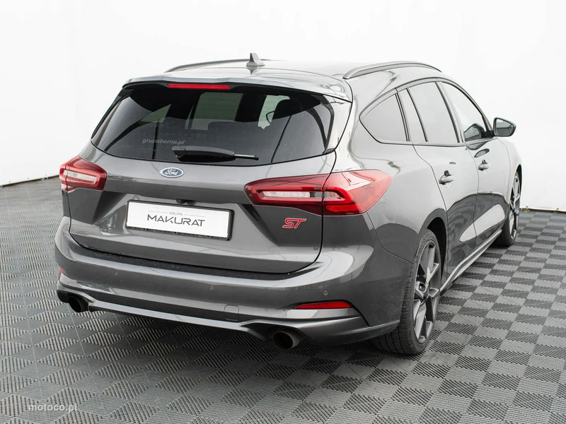 Ford Focus IV 5