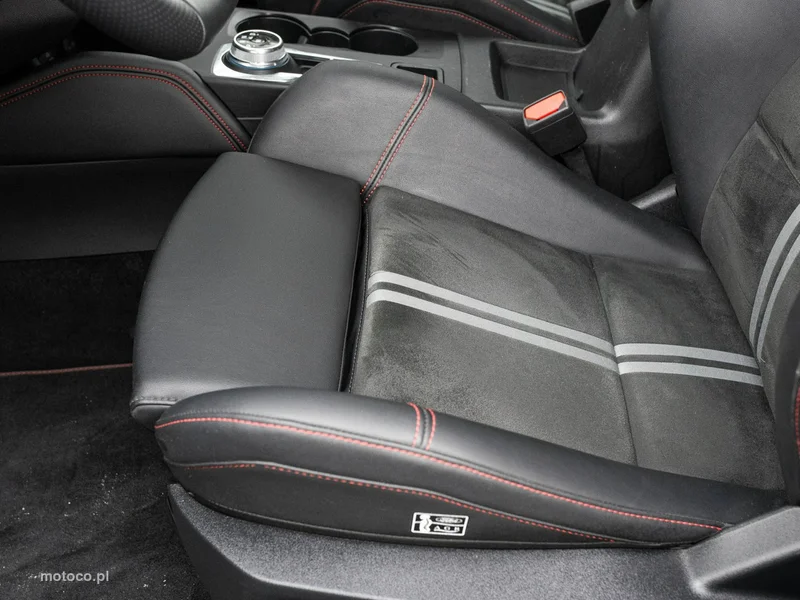Ford Focus IV 10