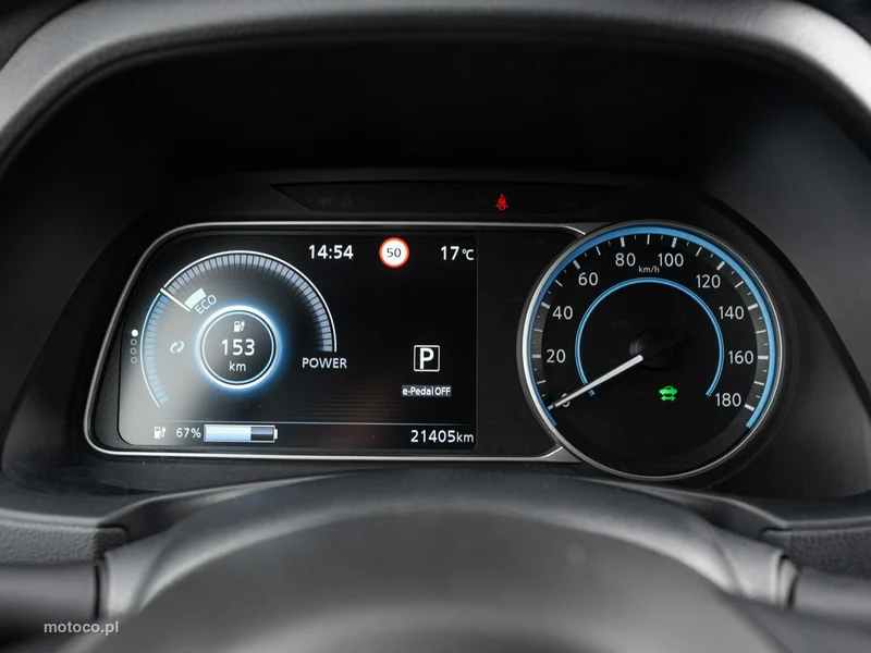 Nissan Leaf 12