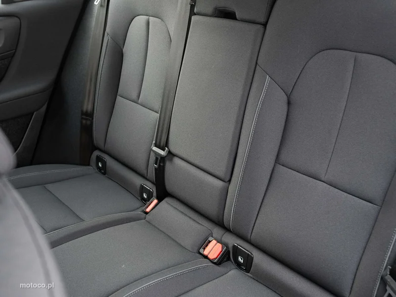 Volvo XC 40 25