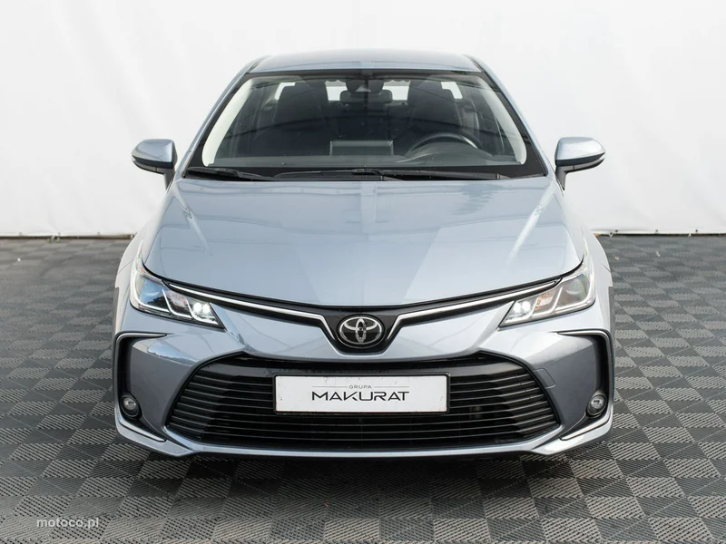 Toyota Corolla E210 7