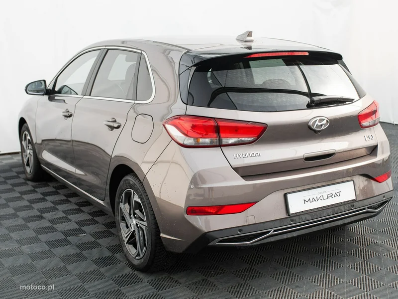 Hyundai i30 4