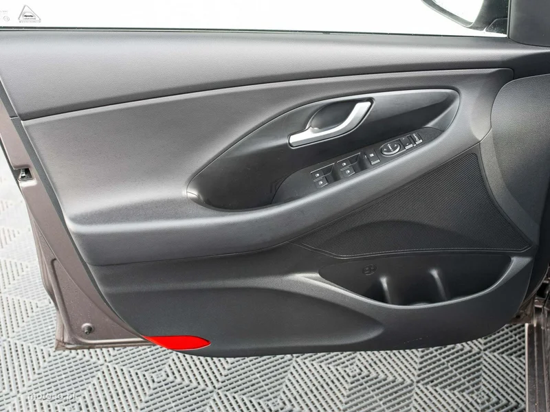 Hyundai i30 9