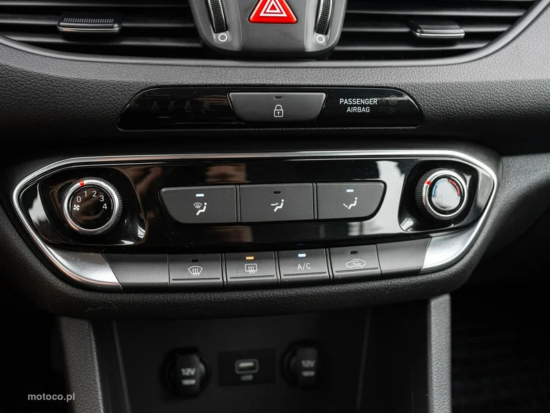 Hyundai i30 16