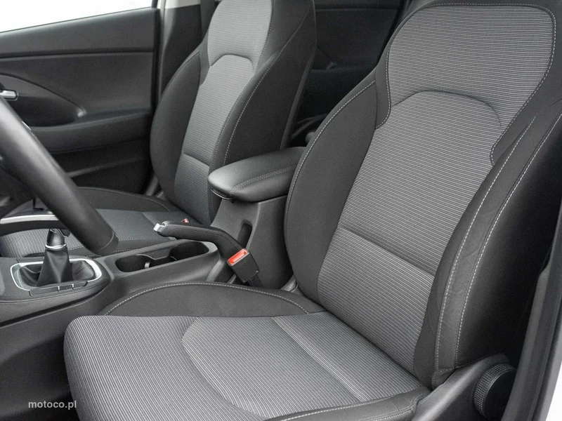 Hyundai i30 11