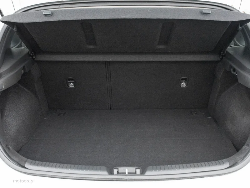 Hyundai i30 23