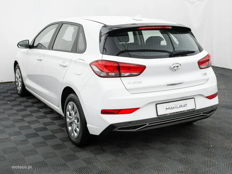 Hyundai i30 4