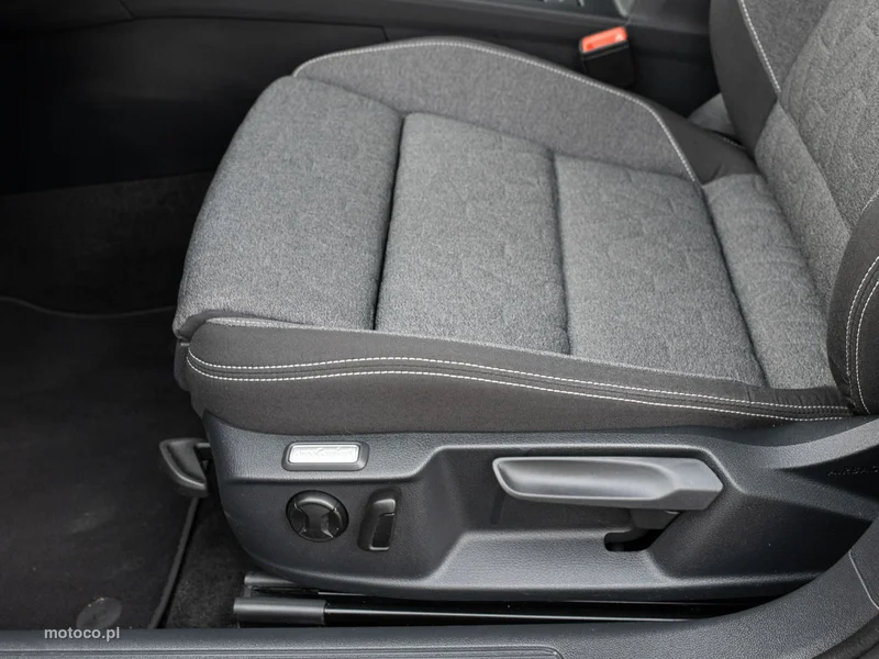 Volkswagen Passat B8 10