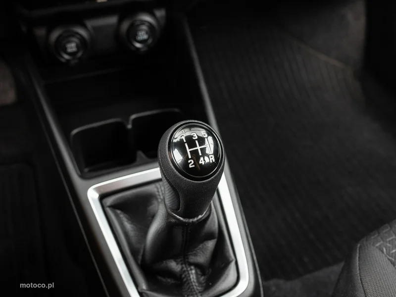 Suzuki Swift 15