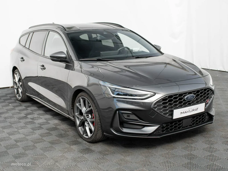 Ford Focus IV 3
