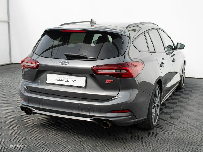 Ford Focus IV 5