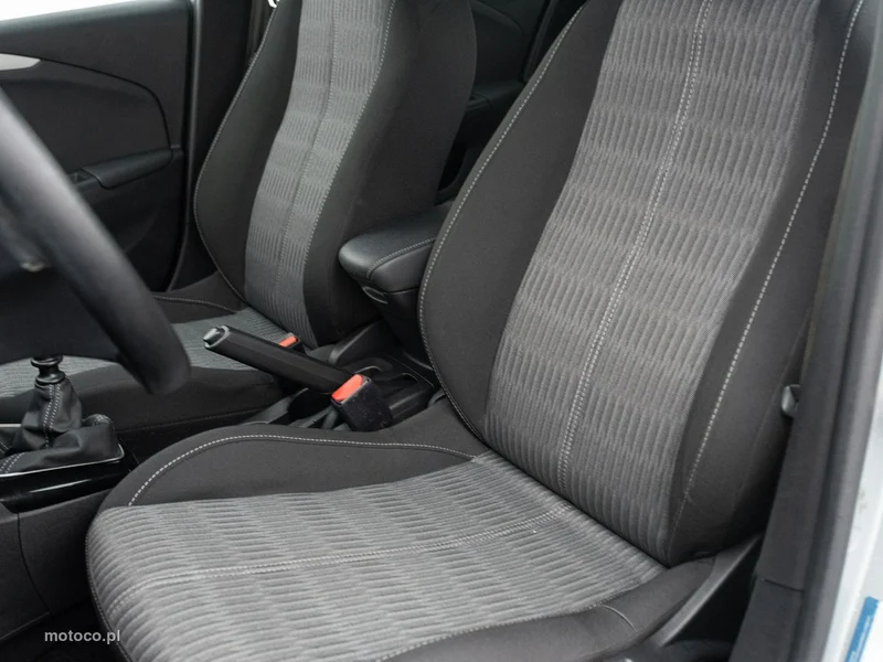 Opel Corsa F 11