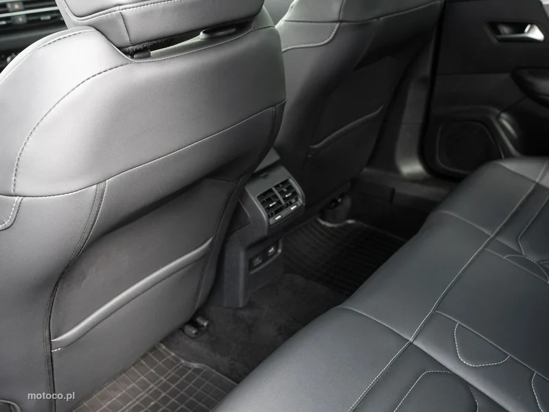 Citroen C4X 24