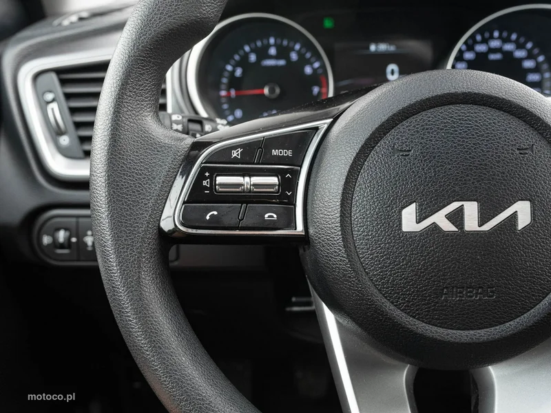 Kia Cee'd 13