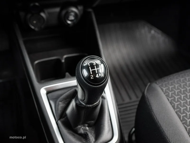 Suzuki Swift 14