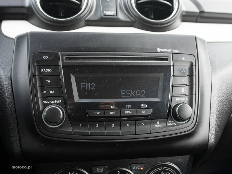 Suzuki Swift 16