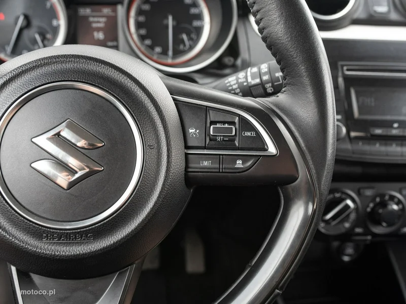 Suzuki Swift 12