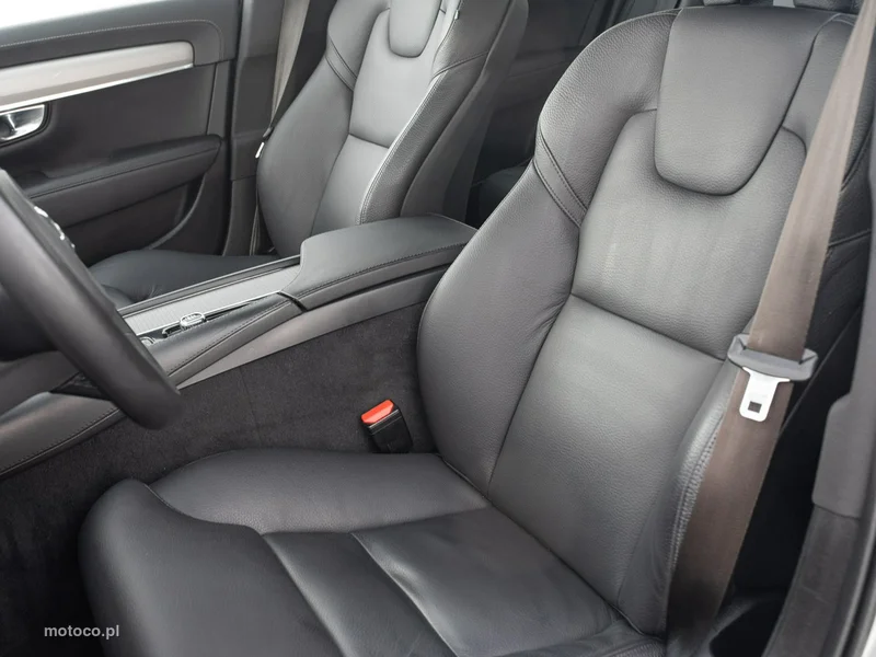 Volvo V90 11