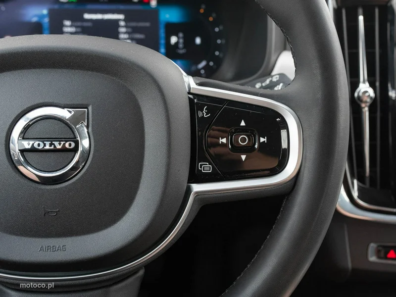 Volvo V90 14