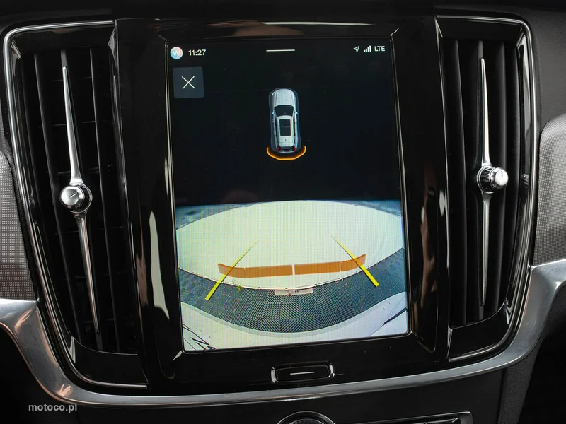 Volvo V90 21