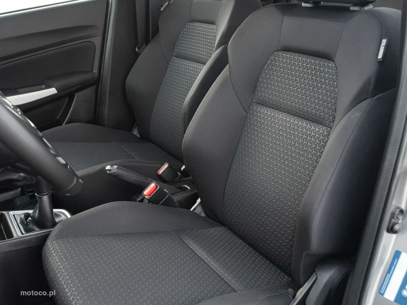 Suzuki Swift 11