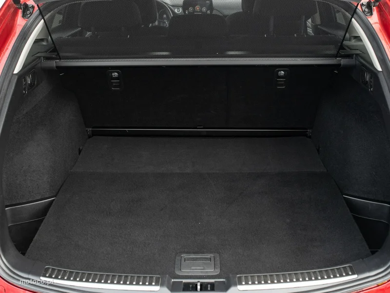 Mazda 6 24