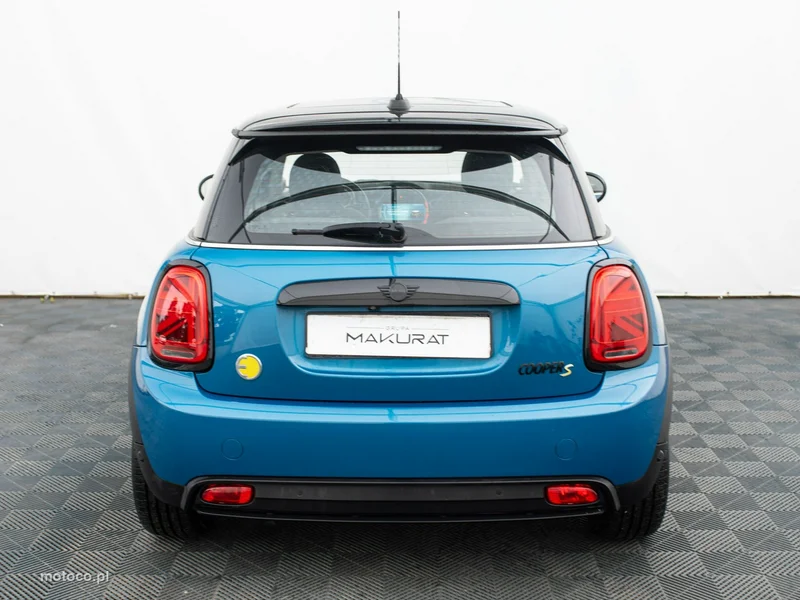 MINI Cooper 8
