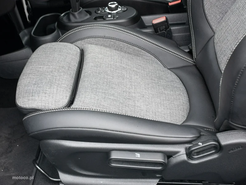 MINI Cooper 10