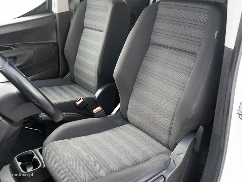 Opel Combo Life 11