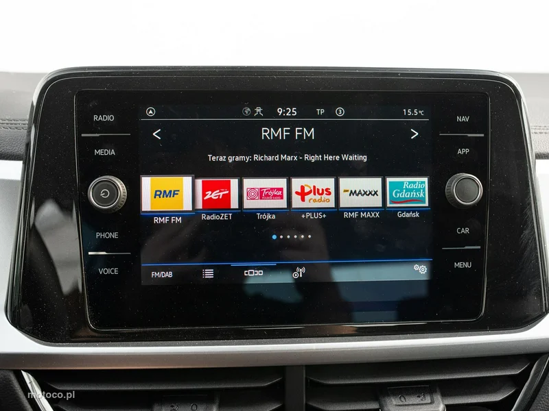 Volkswagen T-Roc A1 16