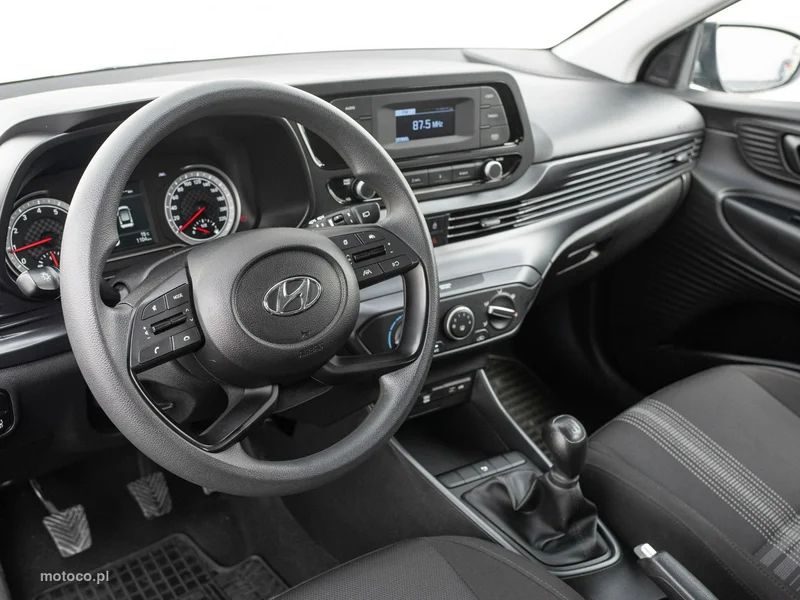 Hyundai i20 6
