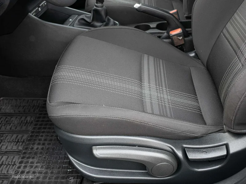 Hyundai i20 10