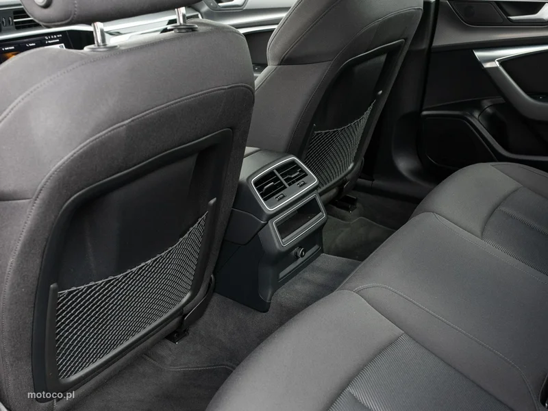 Audi A6 C8 24