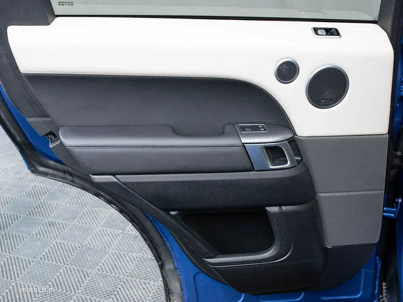Land Rover Range Rover Sport 24